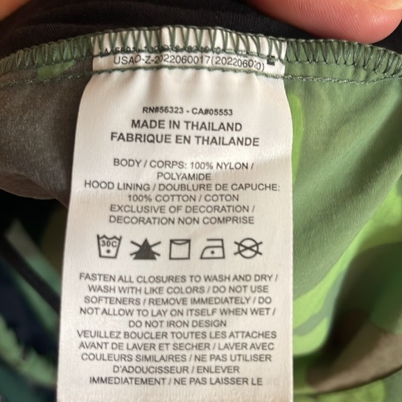 EUC NIKE Oregon Ducks Men's SMALL Lightweight Army Camo Hood Jacket - Picture 10 of 10